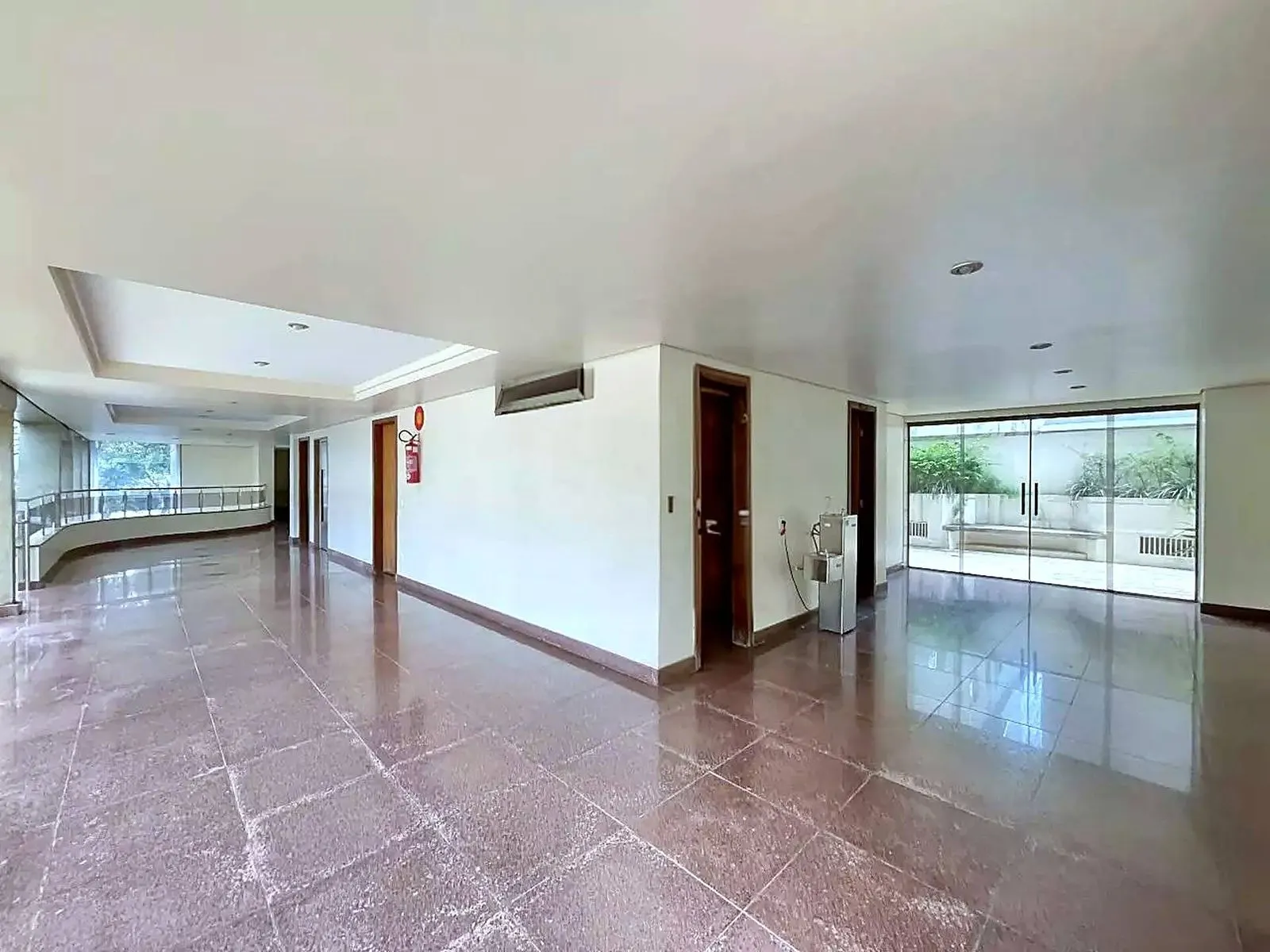 Apartamento com 3 Quartos à Venda no Funcionários | 115 m² | 1 Suíte |2 Vgs miniatura 19