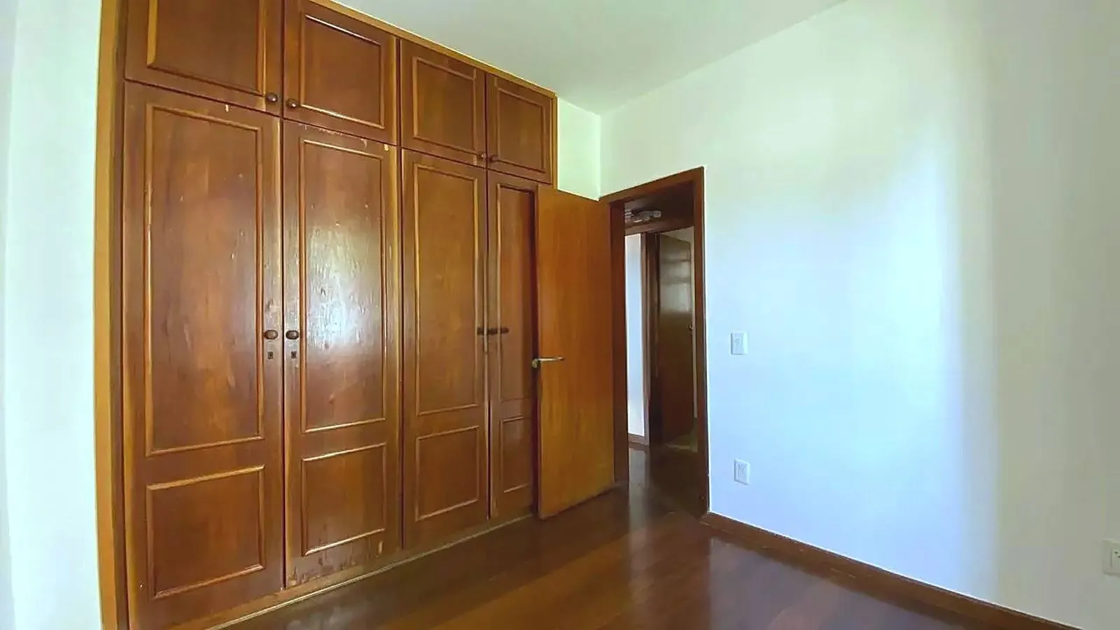 Apartamento com 3 Quartos à Venda no Funcionários | 115 m² | 1 Suíte |2 Vgs miniatura 6