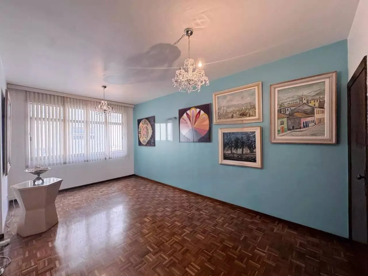 Apartamento 4 Quartos Savassi - Bairro Nobre - Alto Padrão. miniatura 3