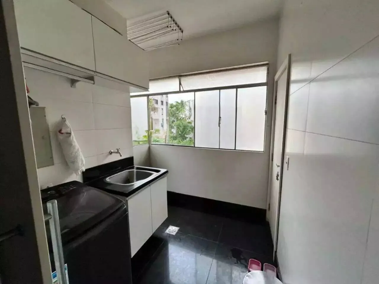 Apartamento 4 Quartos Suíte 3 Vagas Lourdes - Premium. miniatura 15