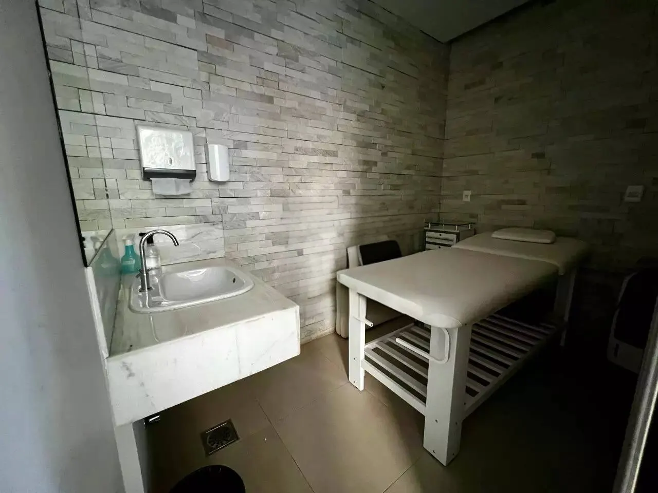 Apartamento 3 Quartos Suíte Lourdes - Rua Plana - Piscina. miniatura 20