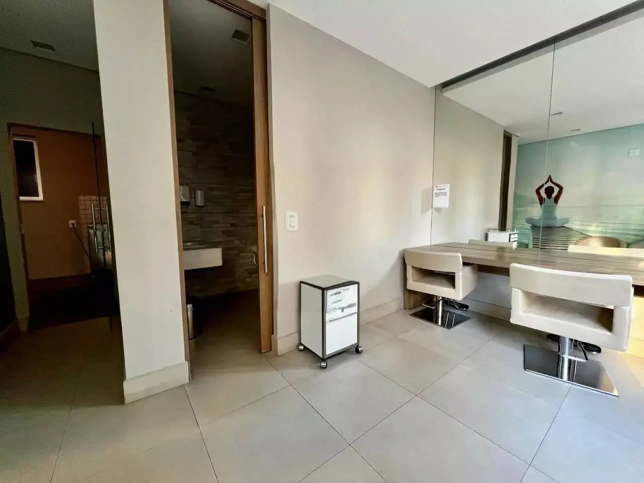 Apartamento 3 Quartos Suíte Lourdes - Rua Plana - Piscina. miniatura 22