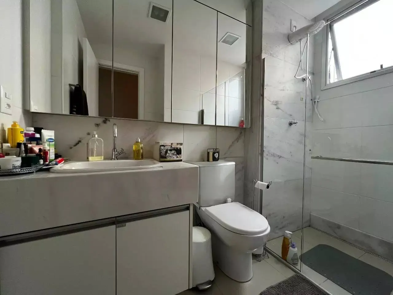 Apartamento 3 Quartos Suíte Lourdes - Rua Plana - Piscina. miniatura 8