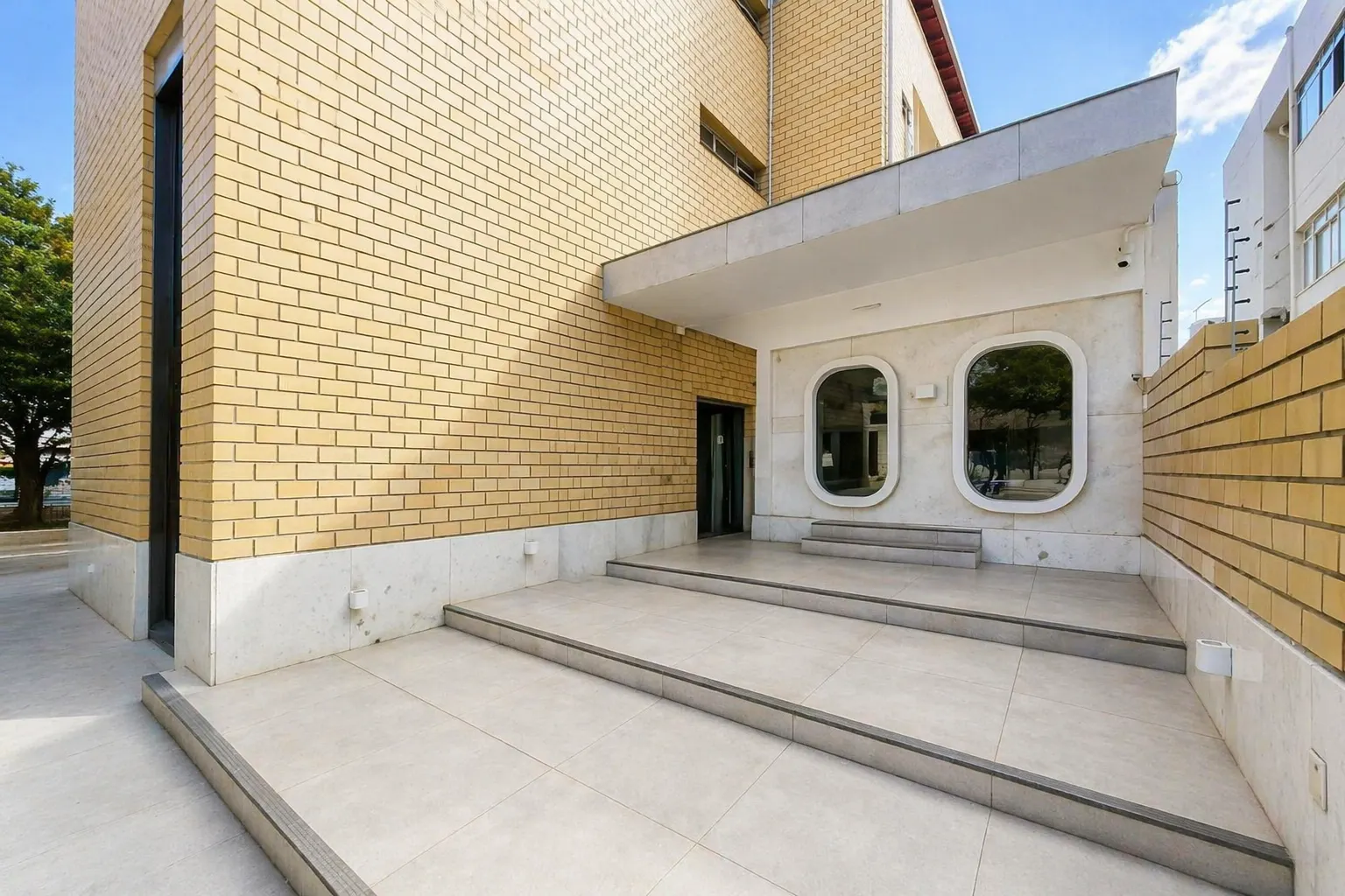 Apartamento 3 Quartos Suíte 2 Vagas Sion - Bairro Premium.