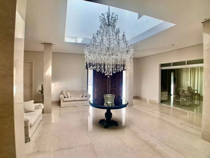 Casa com 7 Quartos e 6 banheiros com 1020 m² no Cidade Jardim miniatura 2