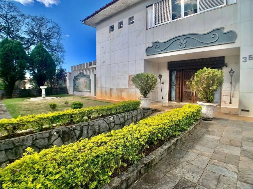 Casa com 7 Quartos e 6 banheiros com 1020 m² no Cidade Jardim miniatura 29