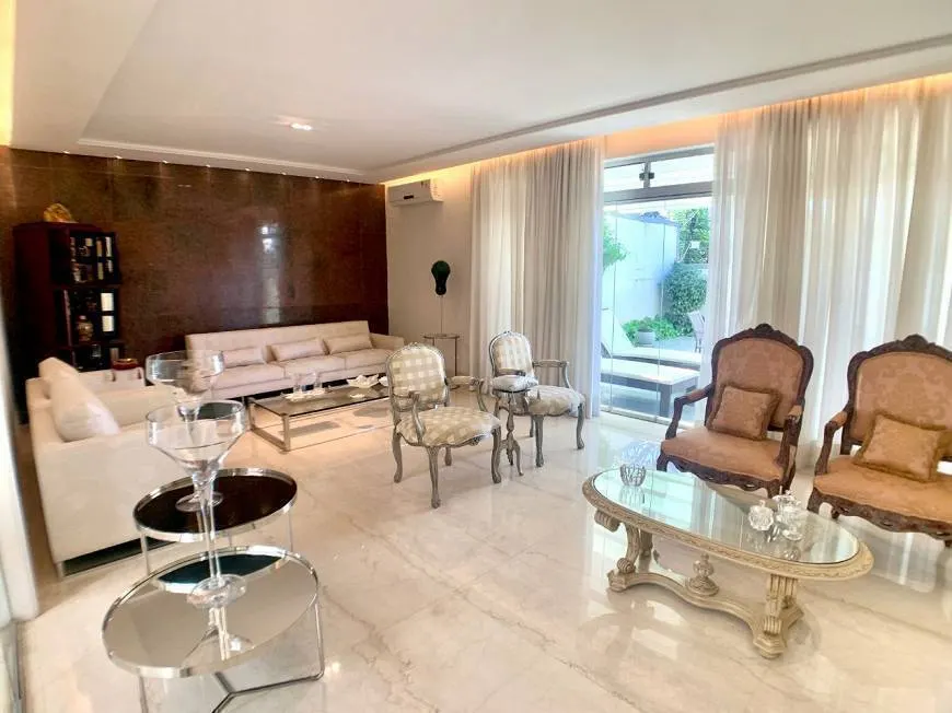 Casa com 7 Quartos e 6 banheiros com 1020 m² no Cidade Jardim miniatura 6