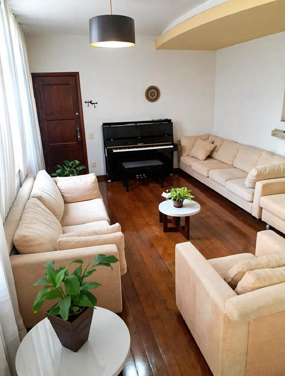 Apartamento com 4 Quartos e 2 Vagas no Santo Agostinho.