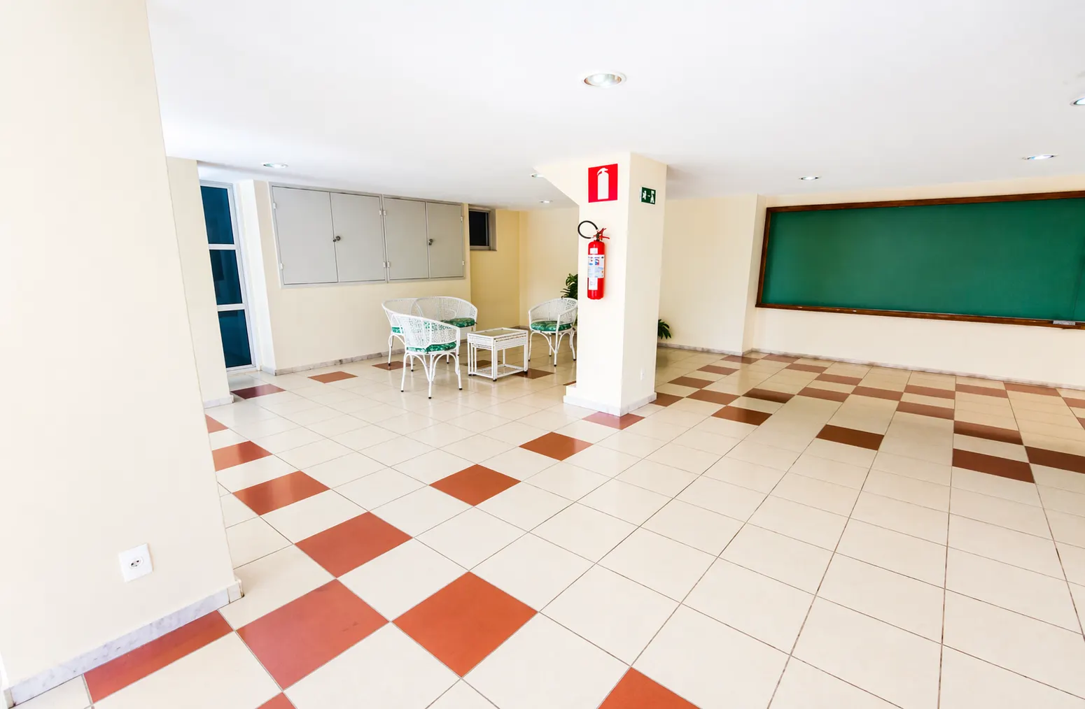 Apartamento com 4 Quartos, 2 Vagas na Serra, 136 m²., foto 20