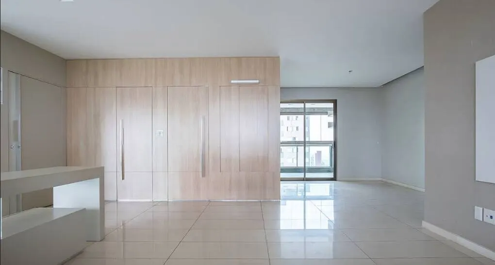 Apartamento com 227 m² • 4 suítes • 5 vagas de garagem • Lazer BELVEDERE!!! miniatura 2