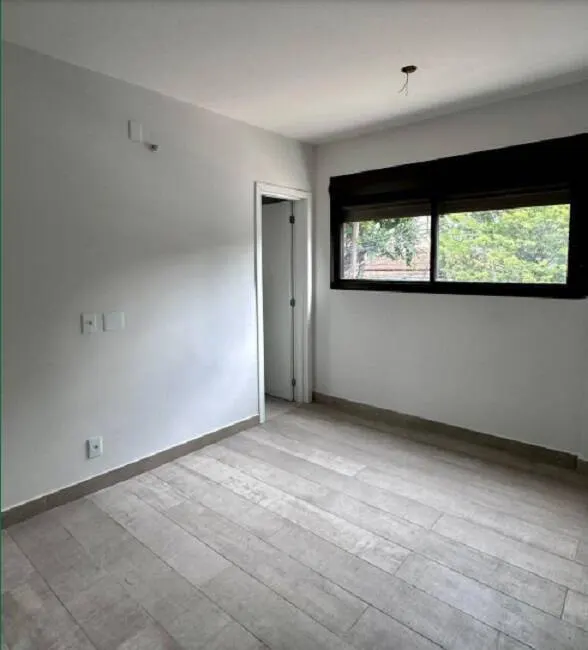 Apartamento Área Privativa, 3 Quartos, Suíte e 2 Vagas Santo Agostinho. miniatura 3