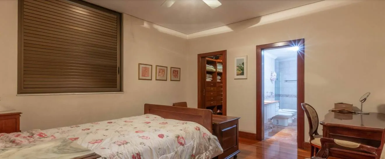 Apartamento com 2 Suítes, 2 Semi Suítes, 5 Vagas e Lazer no Lourdes. miniatura 9