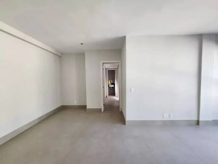 Apartamento com 3 Quartos, Suíte e 2 Vagas na Serra. Novo.