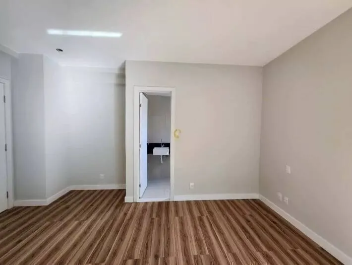 Apartamento com 3 Quartos, Suíte e 2 Vagas na Serra. Novo. miniatura 12