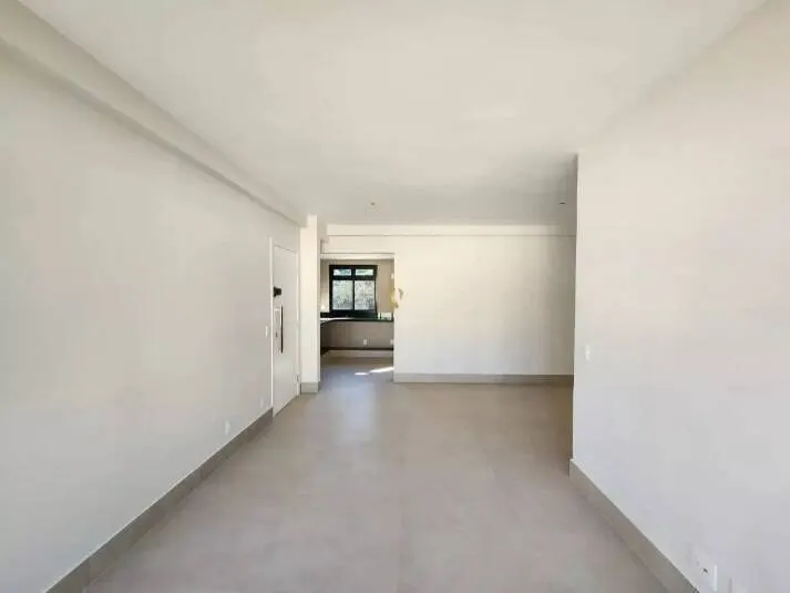 Apartamento com 3 Quartos, Suíte e 2 Vagas na Serra. Novo. miniatura 3